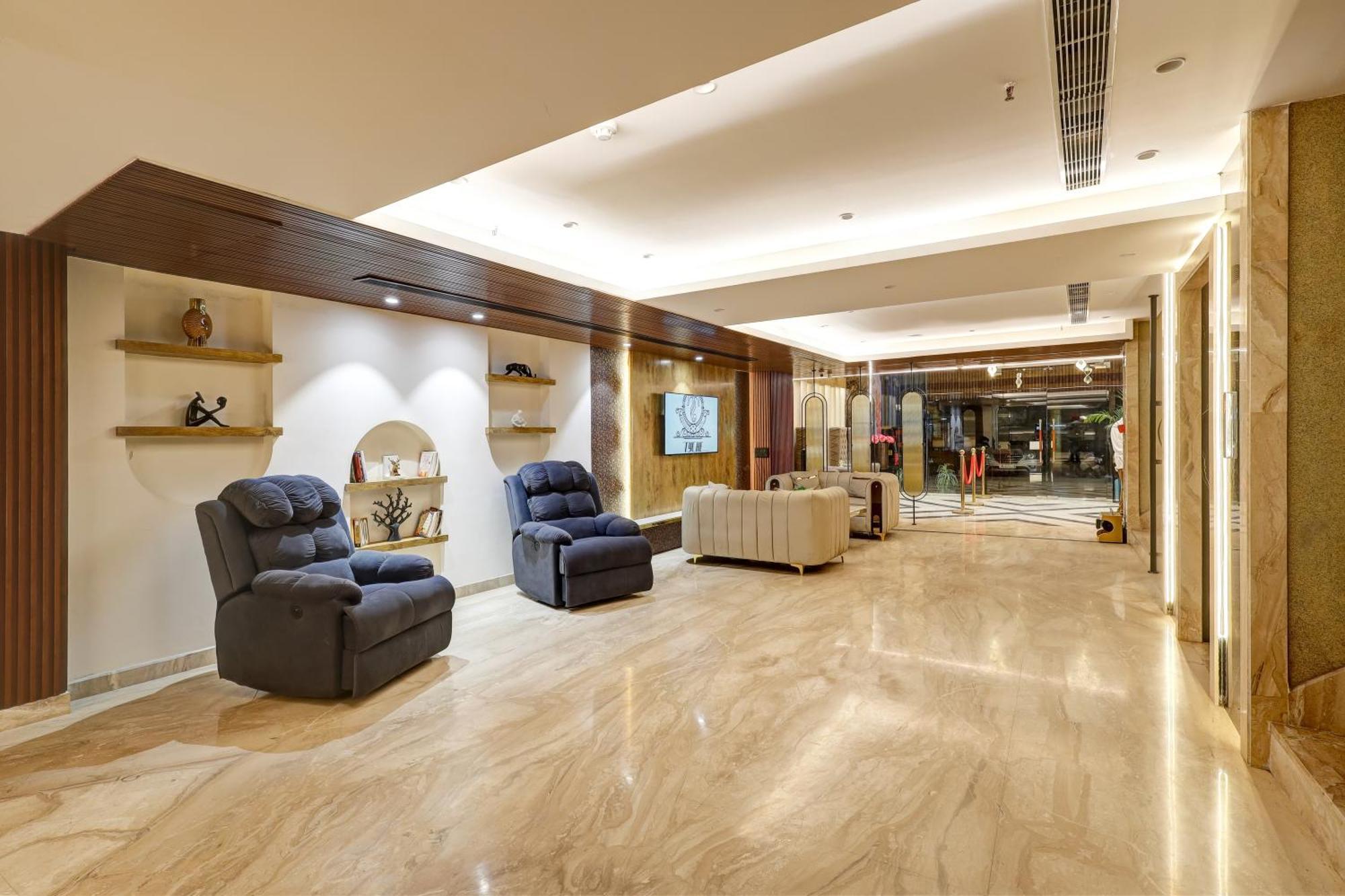 The Tyche New Delhi - Traveller'S Choice Award Winner 2025 Exterior photo