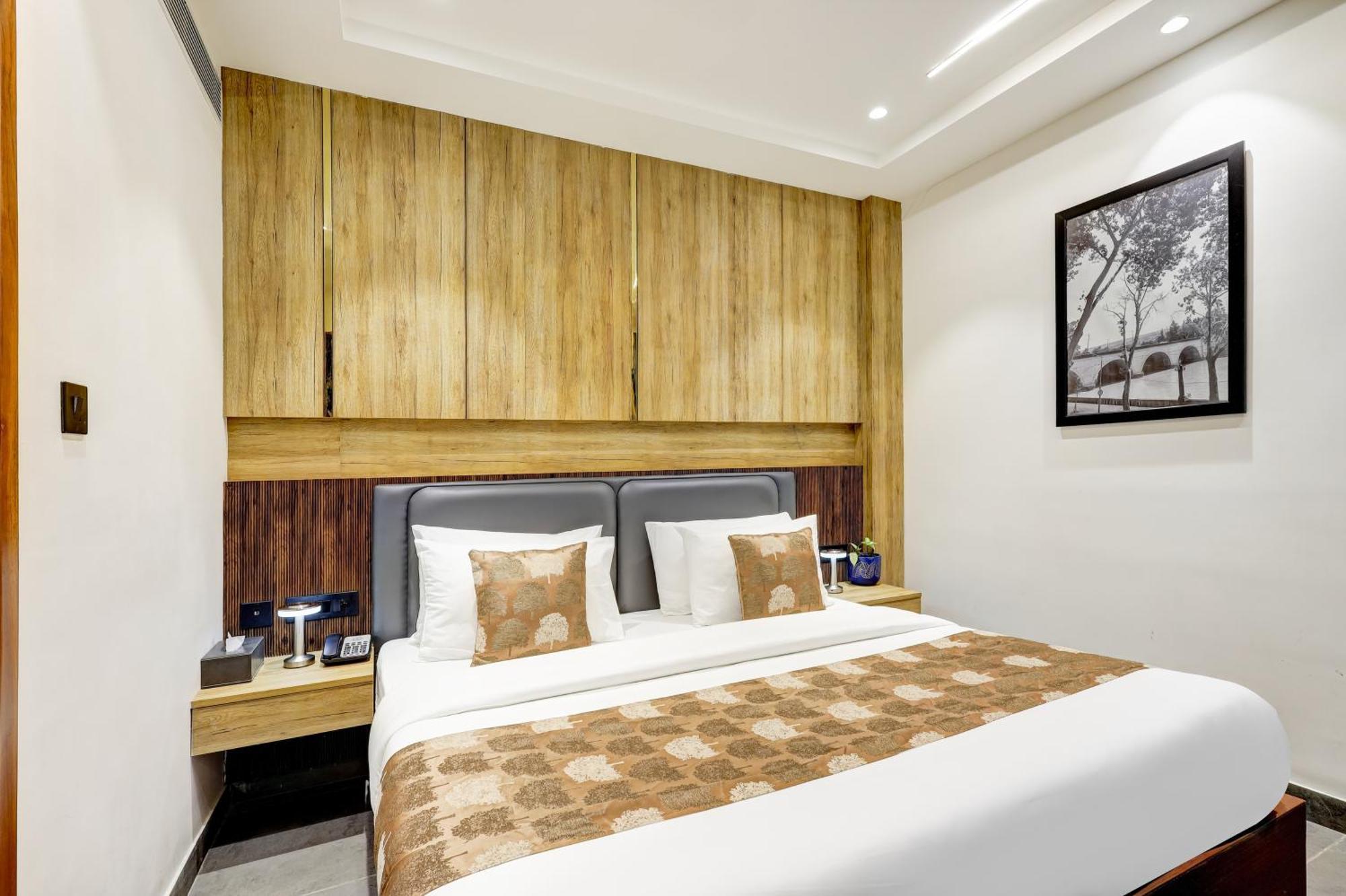 The Tyche New Delhi - Traveller'S Choice Award Winner 2025 Exterior photo