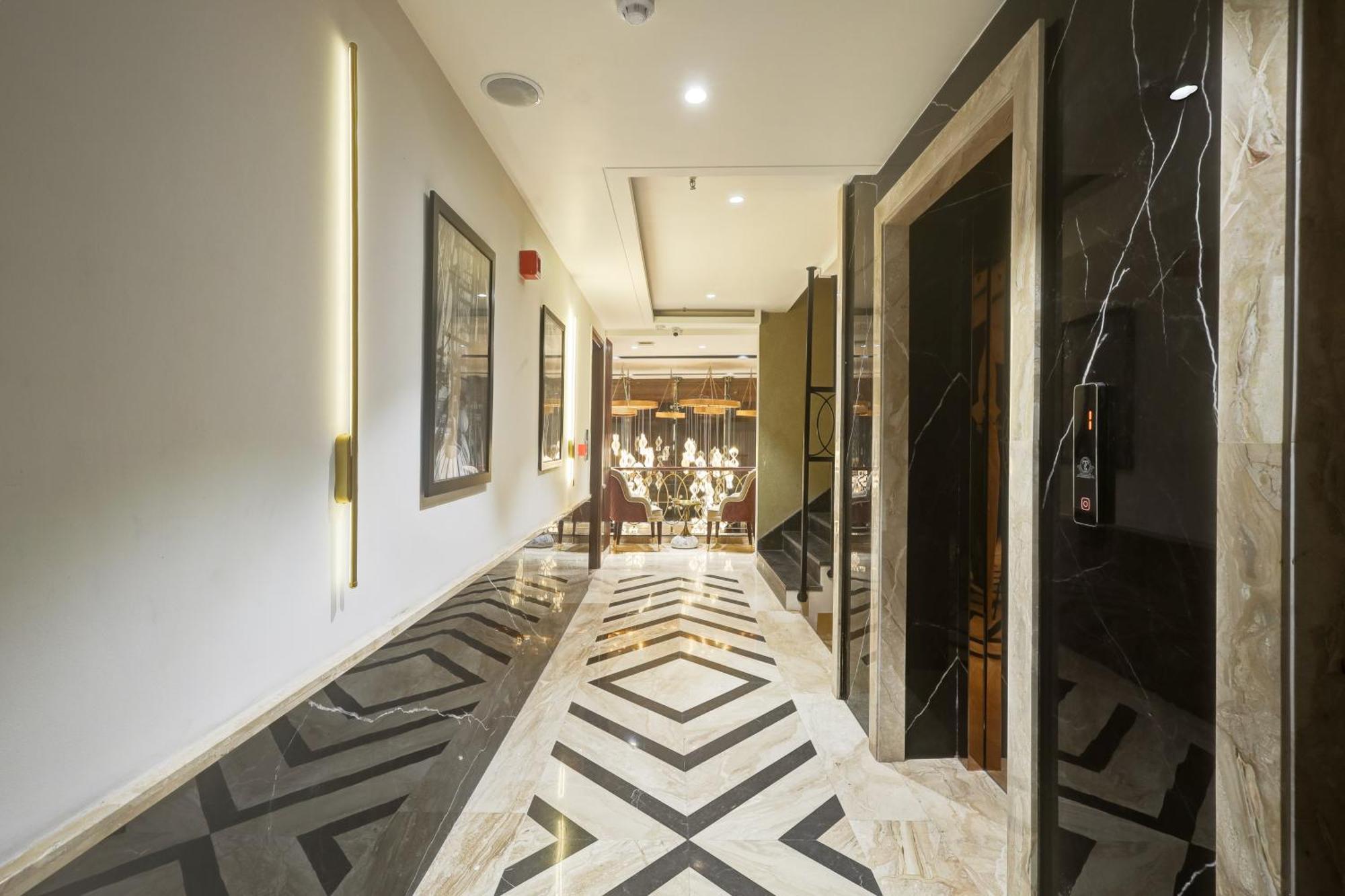 The Tyche New Delhi - Traveller'S Choice Award Winner 2025 Exterior photo