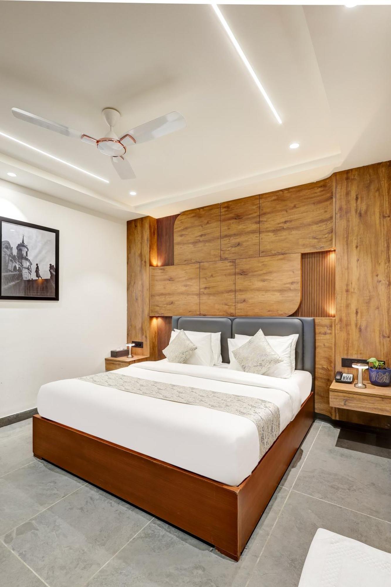 The Tyche New Delhi - Traveller'S Choice Award Winner 2025 Exterior photo