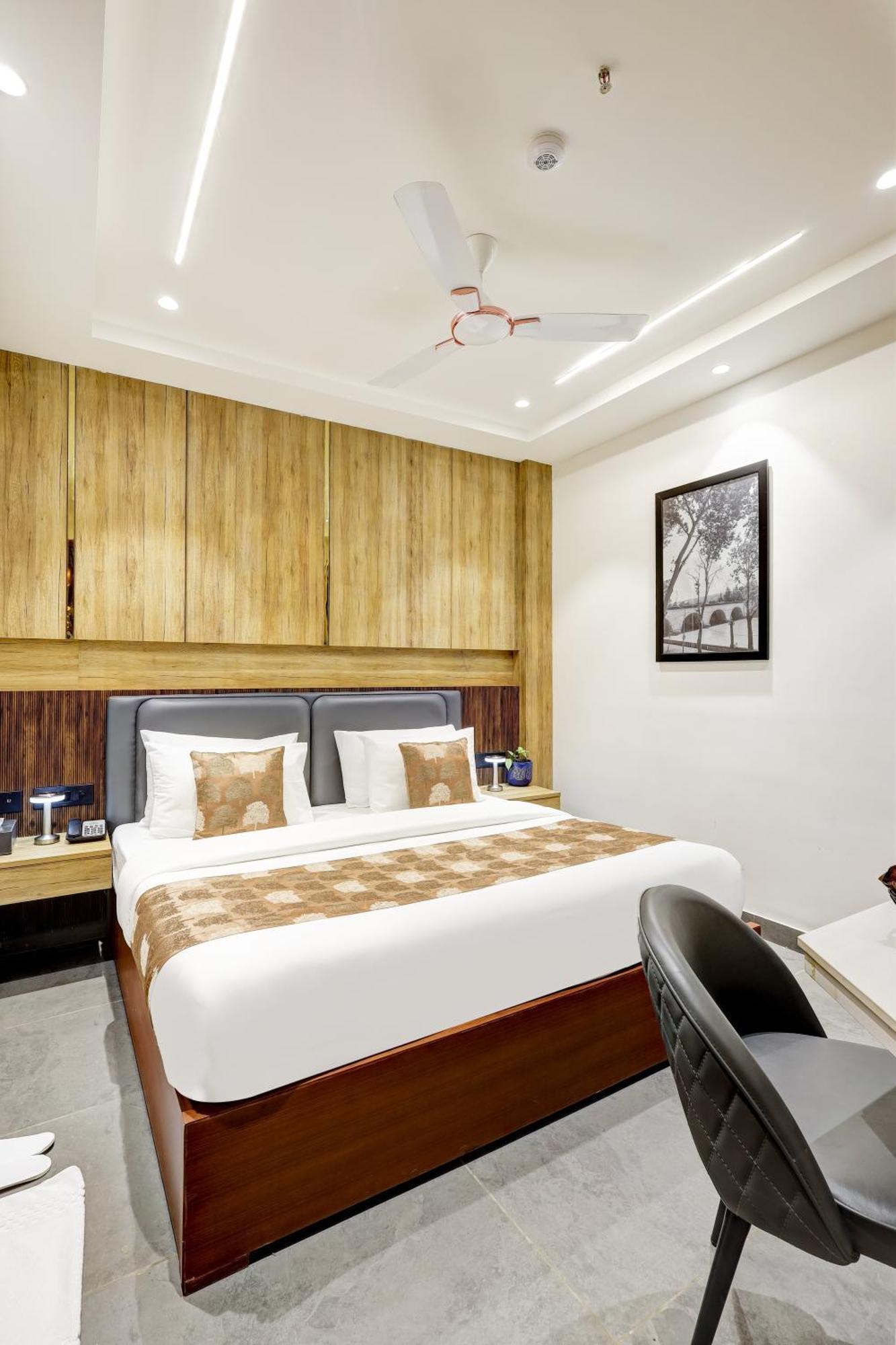 The Tyche New Delhi - Traveller'S Choice Award Winner 2025 Exterior photo